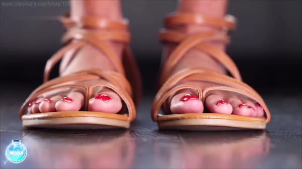 Giantess Shrinking Feet - Wrath Of Bella Cosa - SFX Epic [4K 2160P]