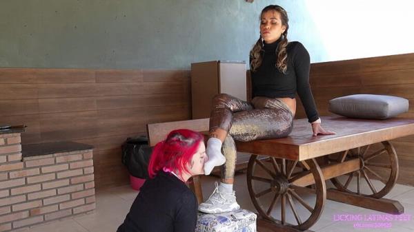 Licking Latinas Feet: Lolah Vibe - Today I'Ll Even Reward You! [FullHD 1080P]  