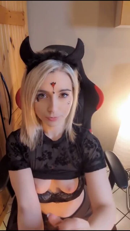 Lisaonthemoon - Dark Devil Cosplay [HD 720P]  - MyDirtyHobby