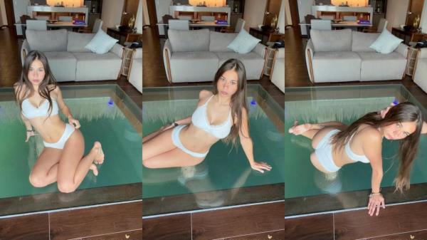 Malayaax (Sophieraiin) - Solo [HD 720P]  - OnlyFans