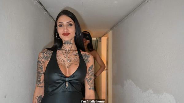 Miss Dula: Dirty Cellar Feet To Clean Ft. Mistress Gaia [4K 2160P]  