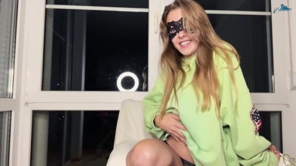 Lana_Rayes - Alles ist nass - Meine Muschi ist gerade beim Selbstbefriedigen abges... [FullHD 1080P]  - MyDirtyHobby