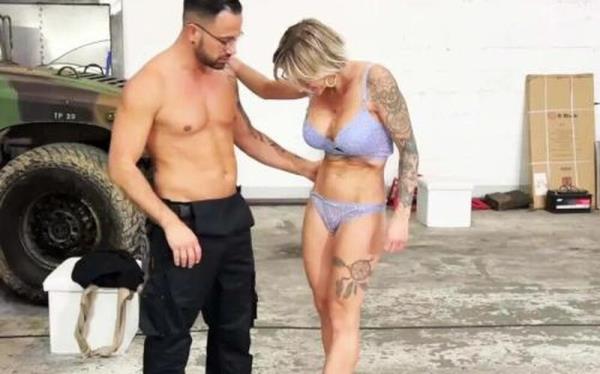 Didine - She Shows Off Her Beautiful Body [FullHD 1080P]  - JacquieEtMichelTV