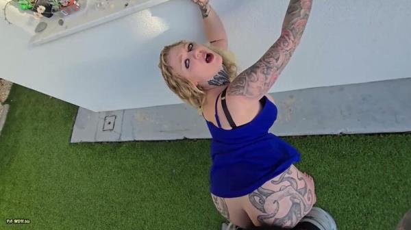 Valery_Venom - Vollgepumpt zur Firmenfeier - Vom verheirateten Chef heimlich besam... [FullHD 1080P]  - MyDirtyHobby