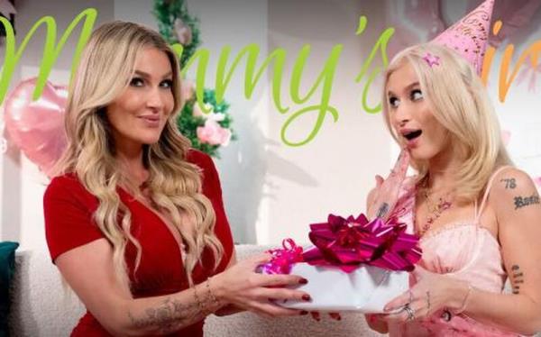 Emma Rosie, Andi Avalon - Her Favorite Dessert [FullHD 1080P]  - Mommy'sGirl