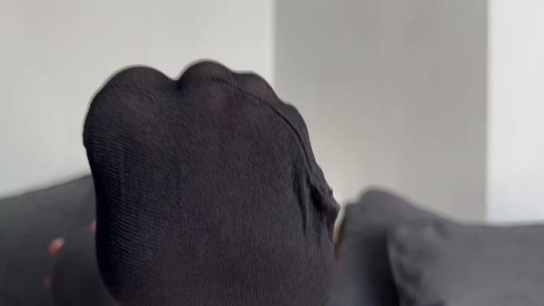 DaisyMay093 - Worship my new nylons [HD 720P]  