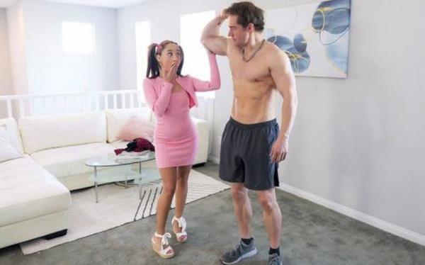 Isabella Nice - Step Trainer [FullHD 1080P]  - SpyFam