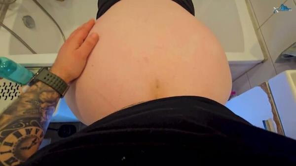 Ladybottox - Studentin Mit Dicken Oberschenkeln Bettelt Schwanz Und Kommt Geil [FullHD 1080P]  - MyDirtyHobby