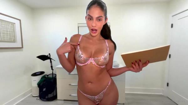 Amanda Trivizas (amandatrivizas) - Livestream [HD 720P]  - OnlyFans