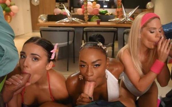 Candee Licious, Malia Lenoir, Milan Cheek - No Title [FullHD 1080P]  - MorePOV