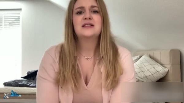 Teen-Emilia - Mein aller erstes Video - Ich stelle mich vor - Teeny aus Frankfurt [HD 720P]  - MyDirtyHobby