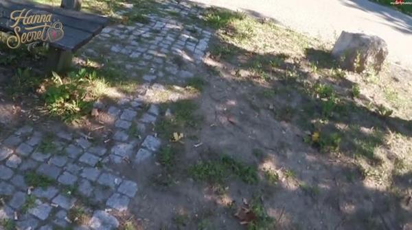 HannaSecret - Superdreist - Publicpiss bei TV-Dreharbeiten [FullHD 1080P]  - MyDirtyHobby