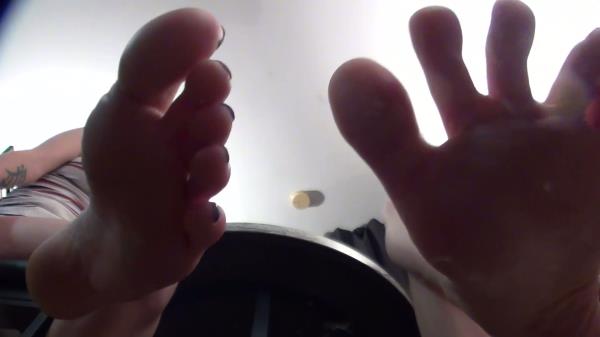 Sweet Southern Feet SSF - Makayla and Daisey - High School Perv Has Snuck In! [FullHD 1080P]  