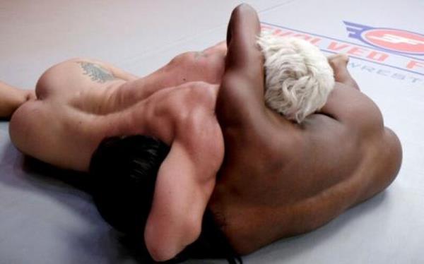 Muscle Marilyn, Paris Love - Muscle Vs Paris [FullHD 1080P]  - EvolvedFightsLez