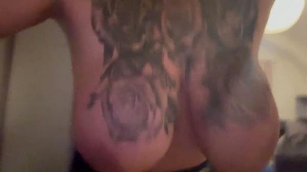 AshleyCumStar - Fur Tittenliebhaber- Die Glocken lauten [FullHD 1080P]  - MyDirtyHobby