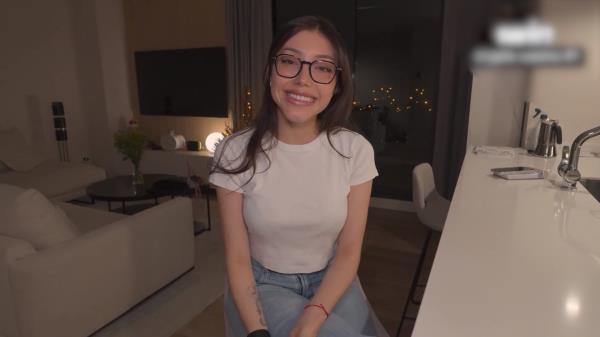 Ruth Lee - Handyman neighbor gets the best TIP after fixing my apartment [FullHD 1080P]  