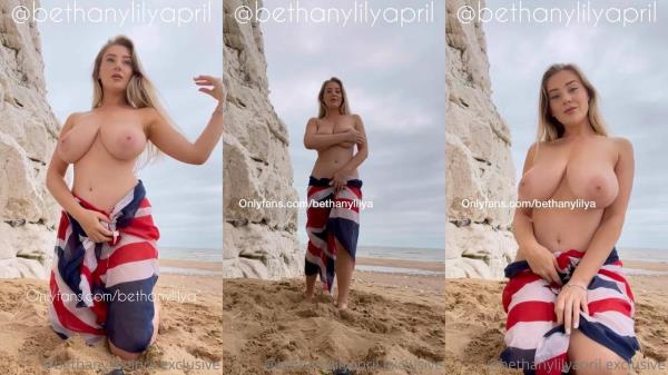 Beth Lily - Beach [SD 608P]  - OnlyFans