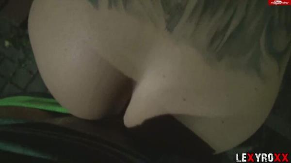 LexyRoxx - Nachts auf deutschen Rastplaetzen [HD 720P]  - MyDirtyHobby