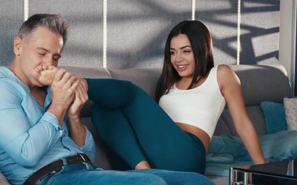 Martina Smeraldi - A Good Day's Work [FullHD 1080P]  - BrazzersExxtra