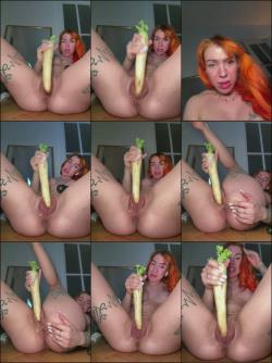 Pia_July - Rettich und Gurken Pussy Spiel [FullHD 1080P]  - MyDirtyHobby