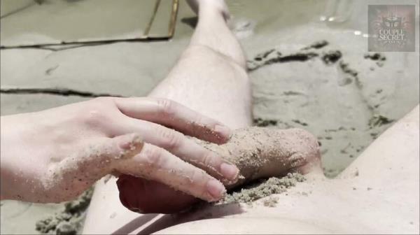 couplesecretxxx - SANDIGER HANDJOB an der STRAND-OASE und dann lasst sie mich einf... [FullHD 1080P]  - MyDirtyHobby