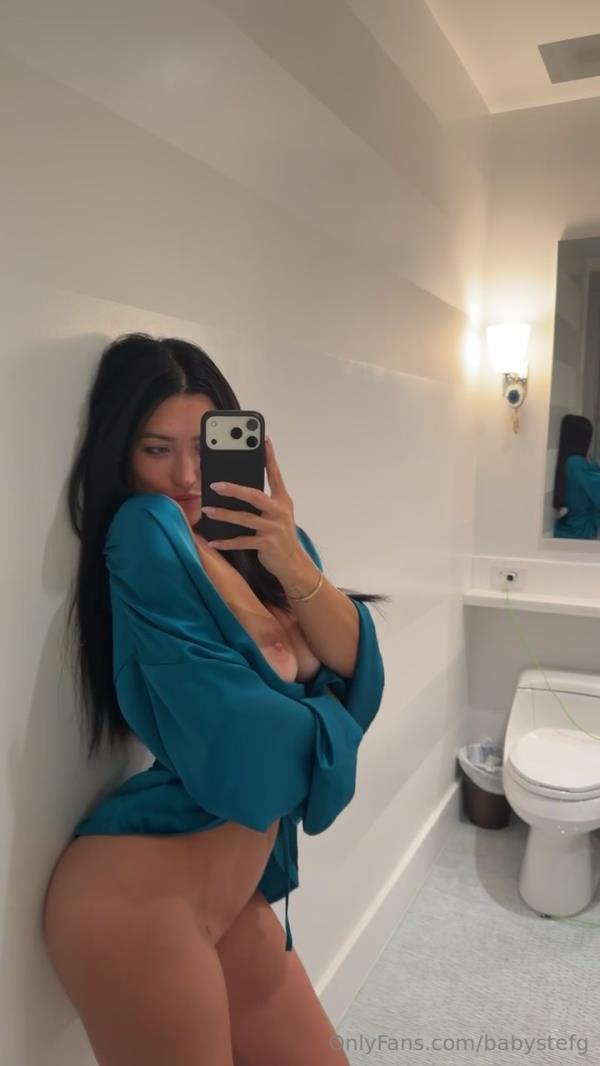Stefanie Knight (Gurzanski, stefbabyg) - Tease [HD 720P]  - OnlyFans