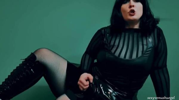 sexyvenushuegel - Na Du Wichsvieh [FullHD 1080P]  - MyDirtyHobby