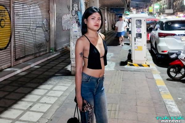 Tuktukpatrol - Kham, 24 - Cute Asian Porn Model Takes Hardcore Ride NEW!!! [FullHD 1080P]  - Tuktukpatrol