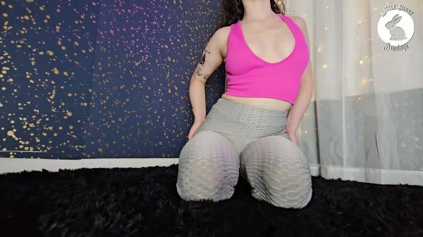LittleBunnyB - Almost Caught and Crushed [FullHD 1080P]  