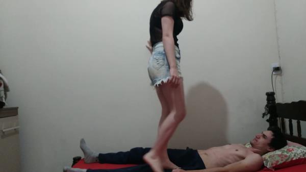 Pain And Pressure - 01 Beatriz - Hard Trampling Barefoot [FullHD 1080P]  