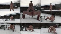Popp-Sylvie - Schnee-Piss mit Fotzenkuhlung [FullHD 1080P]  - MyDirtyHobby