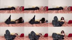 AddictiveJenna - Ignored by Goddess in dirty socks - Foot Worship Voyeur [FullHD 1080P]  