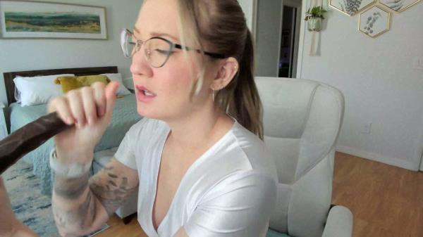 BelaTalbotxx - Mean GF Cucks You At The Gym [FullHD 1080P]  