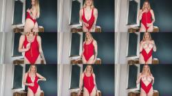 Danielle Maye XXX - Baywatch Swimsuit Zipper Game [4K 2160P]  