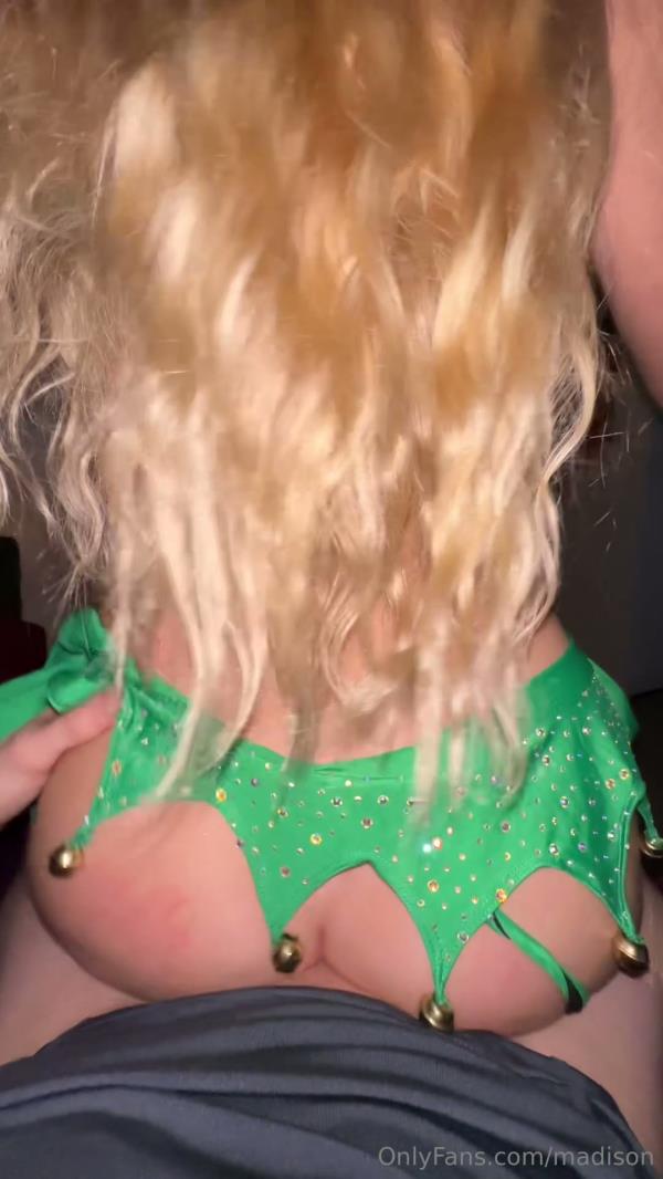 MadisonMoores (Madison Moores, xmadiisonx, Madison) - Elf BG [FullHD 1080P]  - OnlyFans