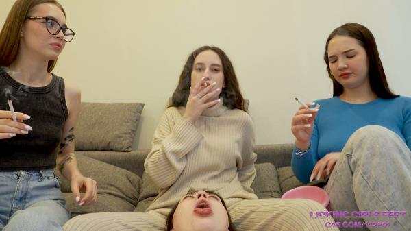 Licking Girls Feet - BEATRICE and DORI and JENNY - Best date for a dirty slut 4K [4K 2160P]  