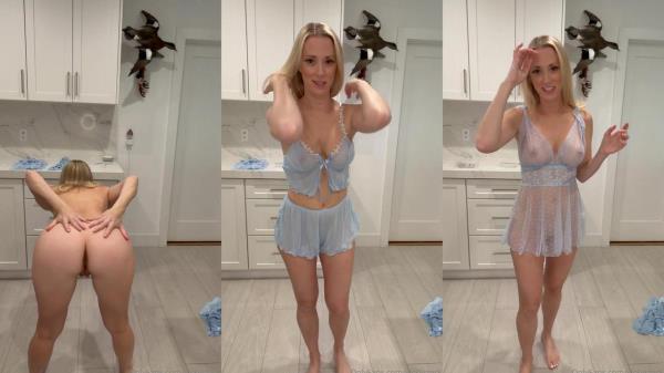 Vicky Stark - Good Night Try On [FullHD 1080P]  - OnlyFans