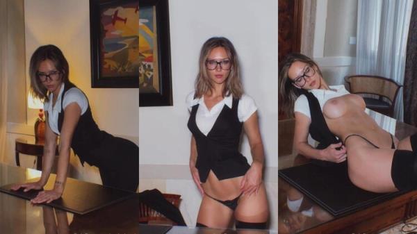 Rachel Cook - Solo [FullHD 1080P]  - OnlyFans