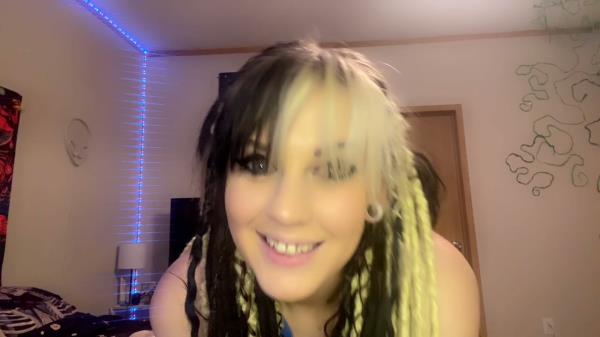 RavenSkye - CBT Ashtray Slave [HD 720P]  