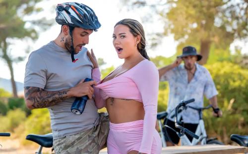 Kylie Jones - Tour De Lust [FullHD 1080P]  - HornyHostel