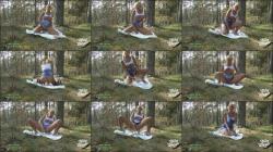 Miley Weasel - Im Wald mit dem Sex Toy gespielt und erwischt [FullHD 1080P]  - MyDirtyHobby