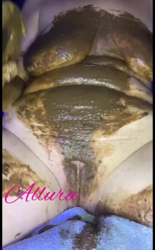 Allura � Masturbate anal scat in my bed CLIP [SD 444P]