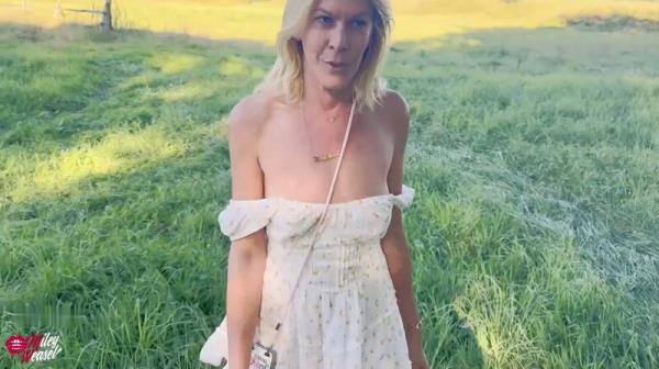 Miley-Weasel - Fuck - Naturlich passiert mir das wieder - Fremder Typ fickt mich u... [FullHD 1080P]  - MyDirtyHobby