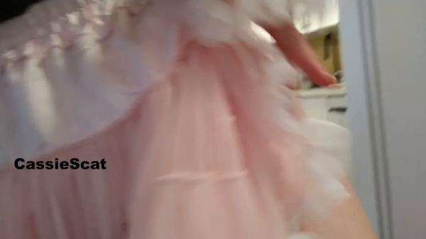 CassieScat � Cassie the Poop and the Messy Morning [HD 1280P]