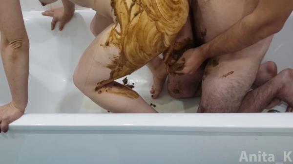 Anita_K � Shitting on each other & smearing [HD 1280P]