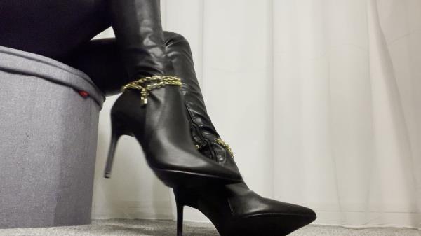 MissesDiscreets - I'll make you My boot bitch [FullHD 1080P]  