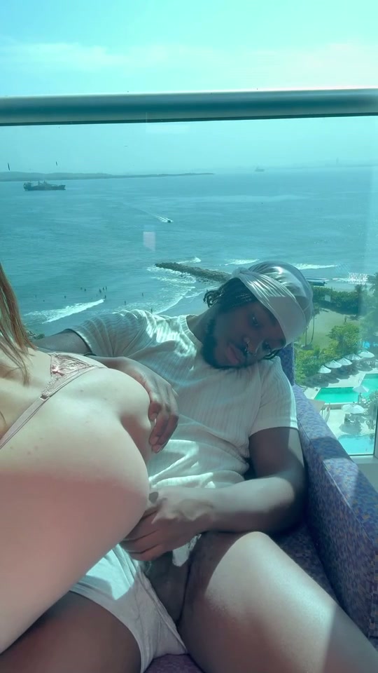 Sweet Kiarita - Tight And Creamy Pussy Loves BBC [SD 540P]  