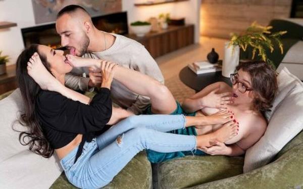 Freya Von Doom, Leana Lovings - 3 Is Better Than 1 [FullHD 1080P]  - LoveHerFeet