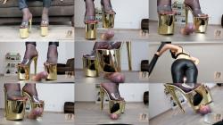 Dame Olgas Fetish Clips - Shoejob in Platform Mules on Trampling Table [HD 720P]  