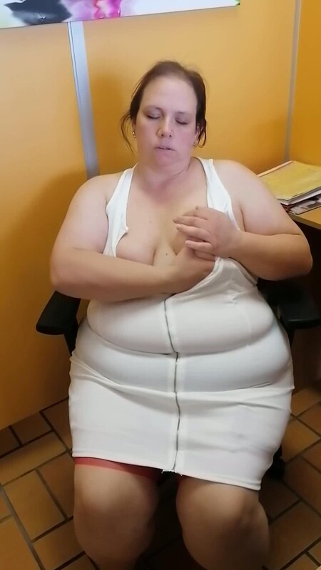 Nelle1276 - Geile Rezeptionistin [FullHD 1080P]  - MyDirtyHobby